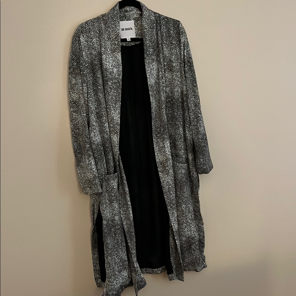 BB Dakota Black and White Snake Print Duster